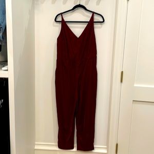 Banana Republic Merlot velvet jumpsuit. Size 6